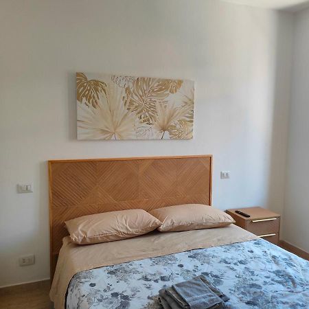 Da Paolo E Laura - In Centro A San Benedetto Apartment San Benedetto del Tronto Ngoại thất bức ảnh